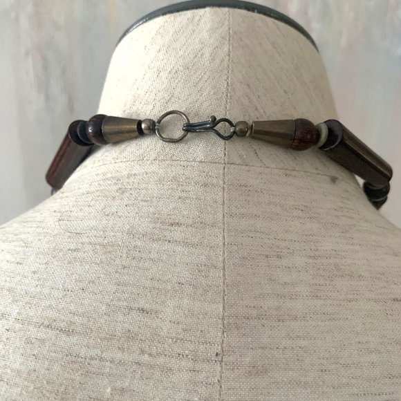 Vintage wooden bead necklace - Picture 4 of 4